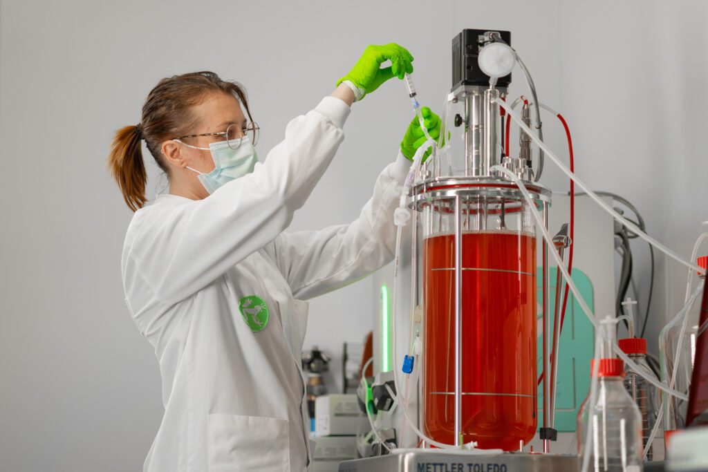 The TreeFrog bioproduction team.